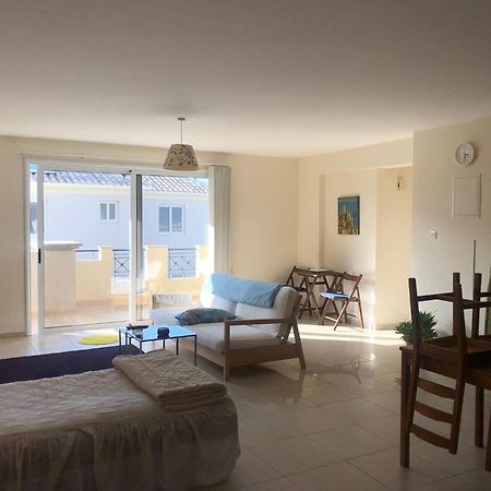 Tranquil Country Condo ラルナカ 部屋 写真